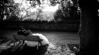 Brautpaar bei Sonnenuntergang - Hochzeitsshooting Baden-Württemberg