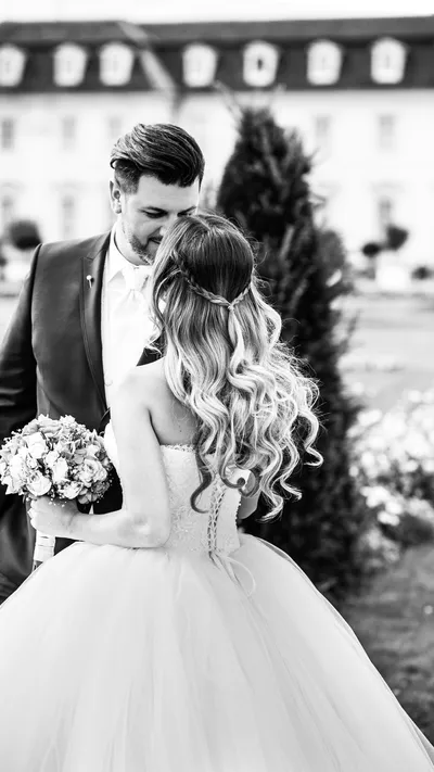 Brautpaar Liebe - natürliche Hochzeitsfotografie